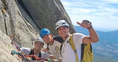 El Grupo de Jóvenes Alpinistas de la FEXME sigue creciendo y consolidando su formación en escalada clásica El Grupo de Jóvenes Alpinistas de la FEXME sigue creciendo y consolidando su formación en escalada clásica